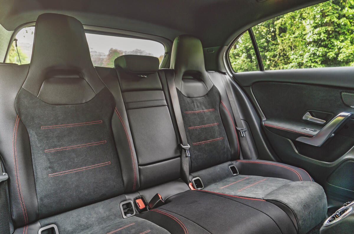Mercedes A220 Amg Line 2019 Uk Review Autocar