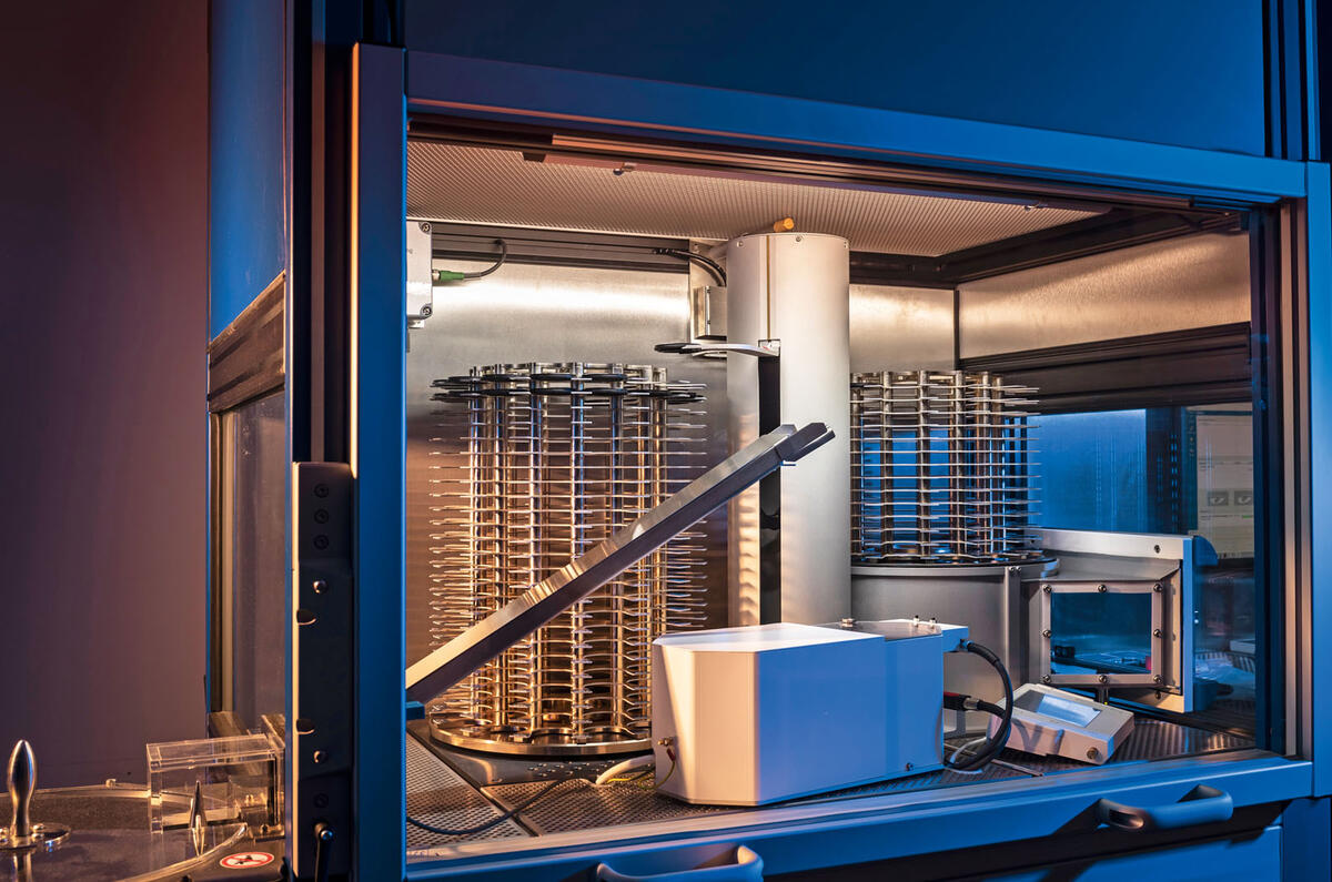 Emissions laboratory