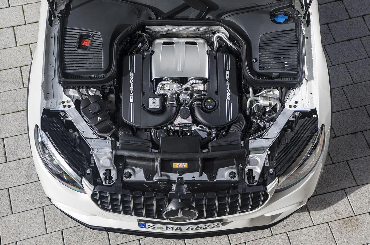 4.0-litre V8 Mercedes-AMG GLC 63 S Coupé engine