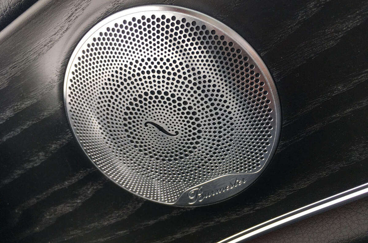 Mercedes-Benz E-Class Estate Burmester stereo