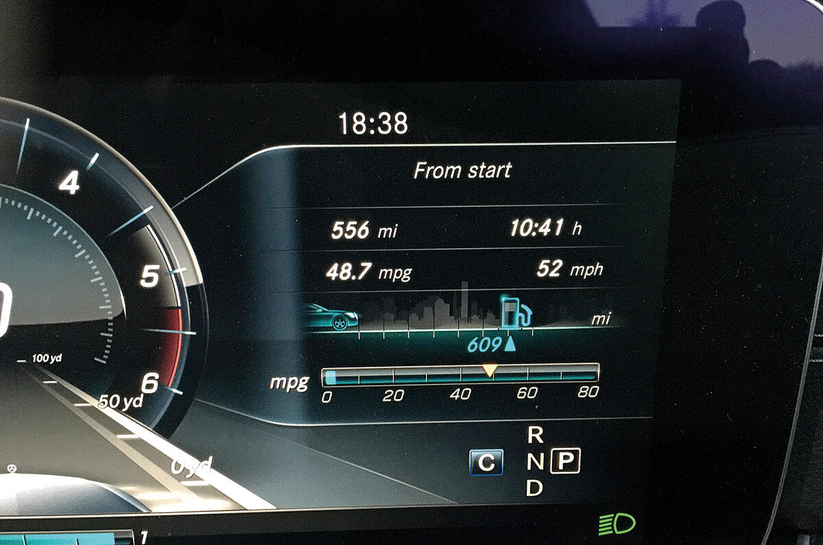 Mercedes-Benz E-Class Estate fuel readout