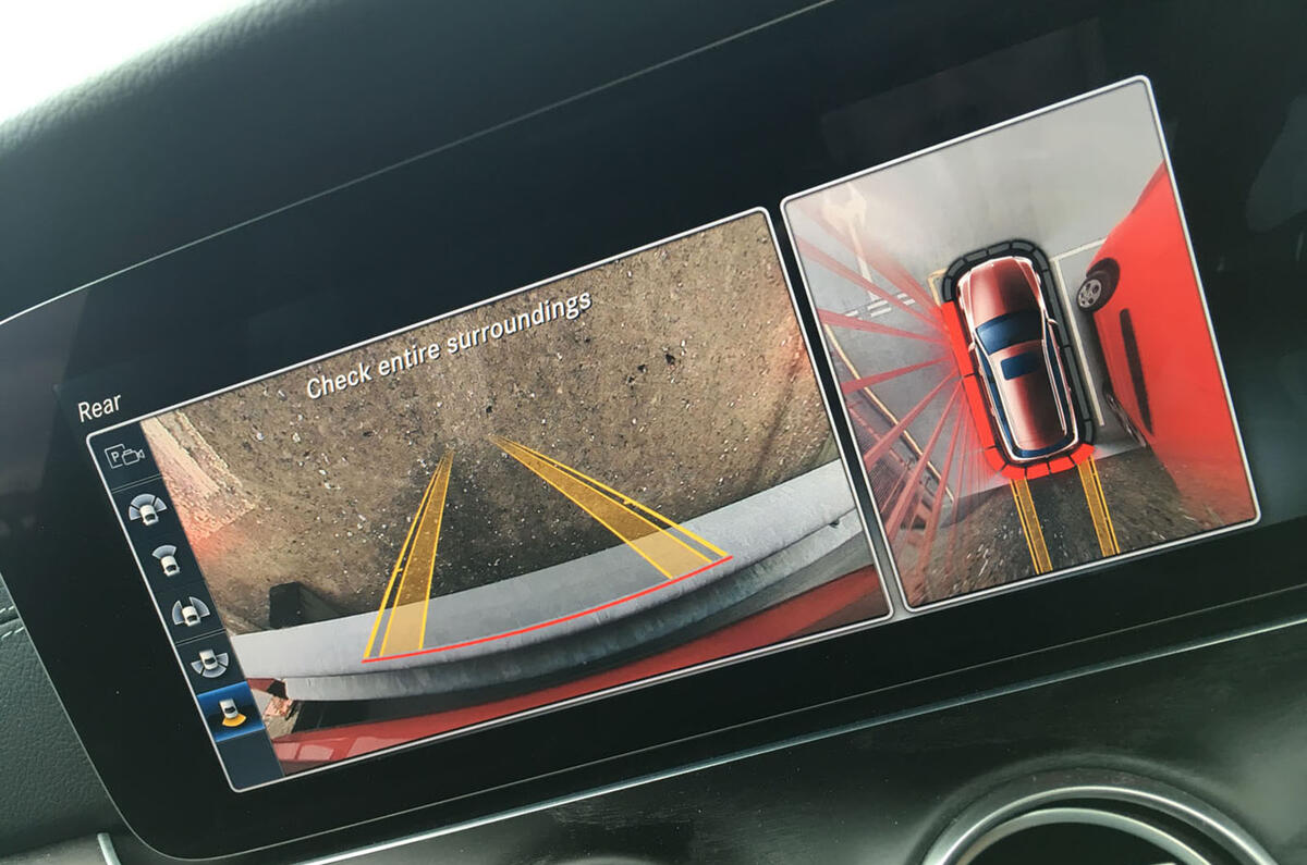 Mercedes-Benz E-Class Estate infotainment system
