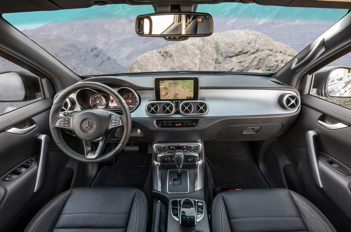 View Mercedes Benz Pickup Interior Background