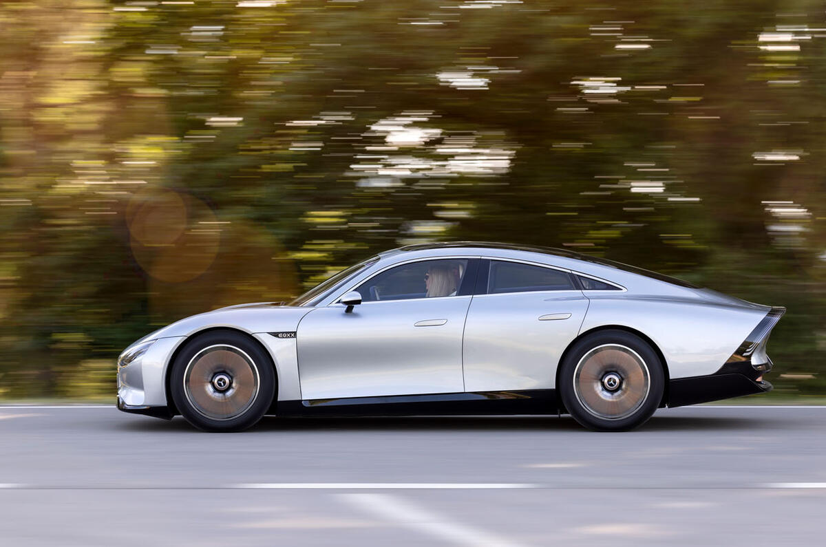مرسدس ویژن eqxx 2022 007 panning