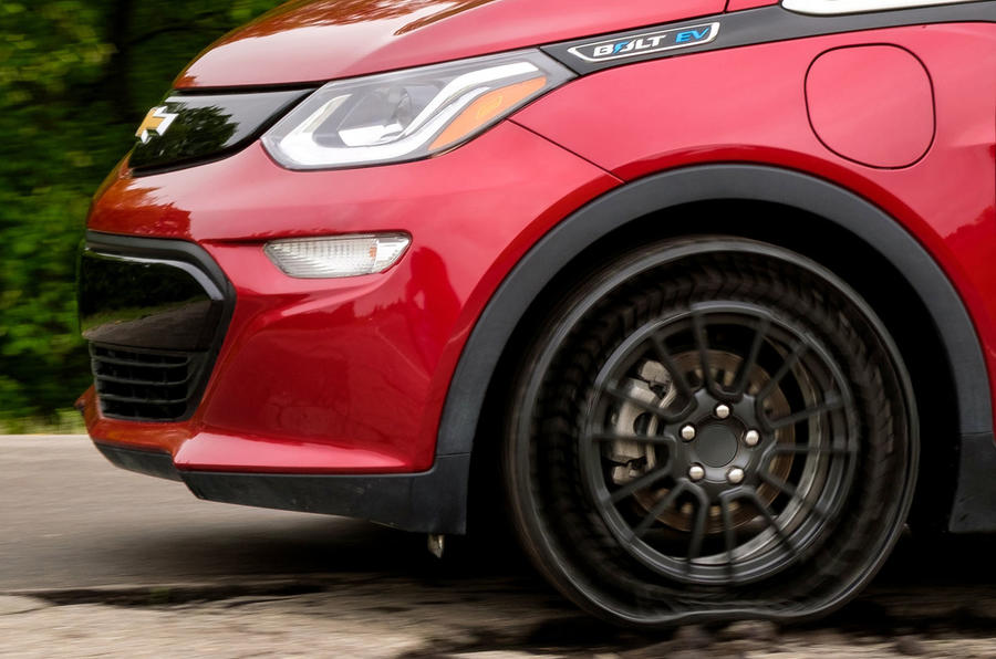 Michelin Uptis tyre concept 1