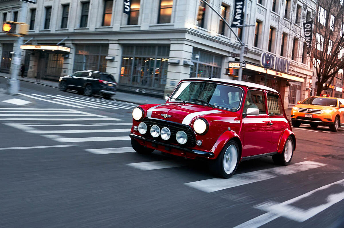 2018 - [USA] New York International Auto Show Mini-4531