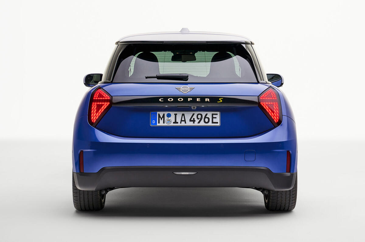 Mini Cooper Electric rear triangle lights