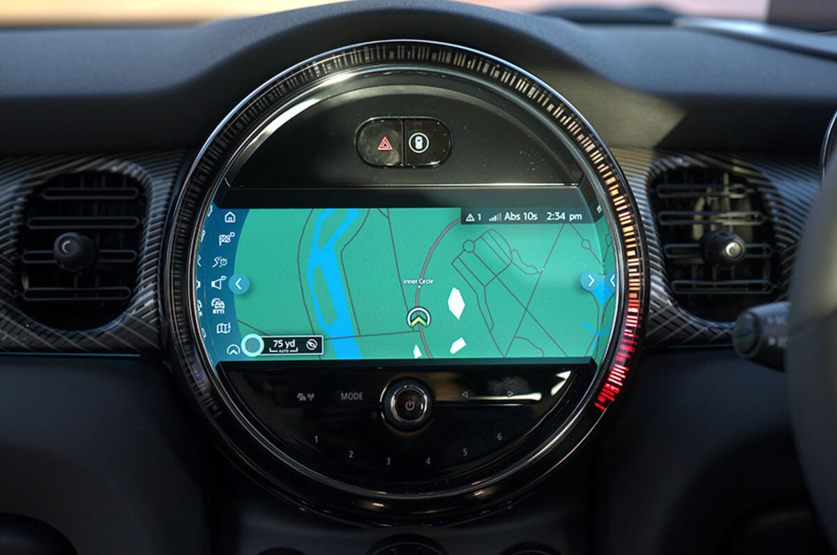 MINI Electric: how its tech helps you stay connected | Autocar