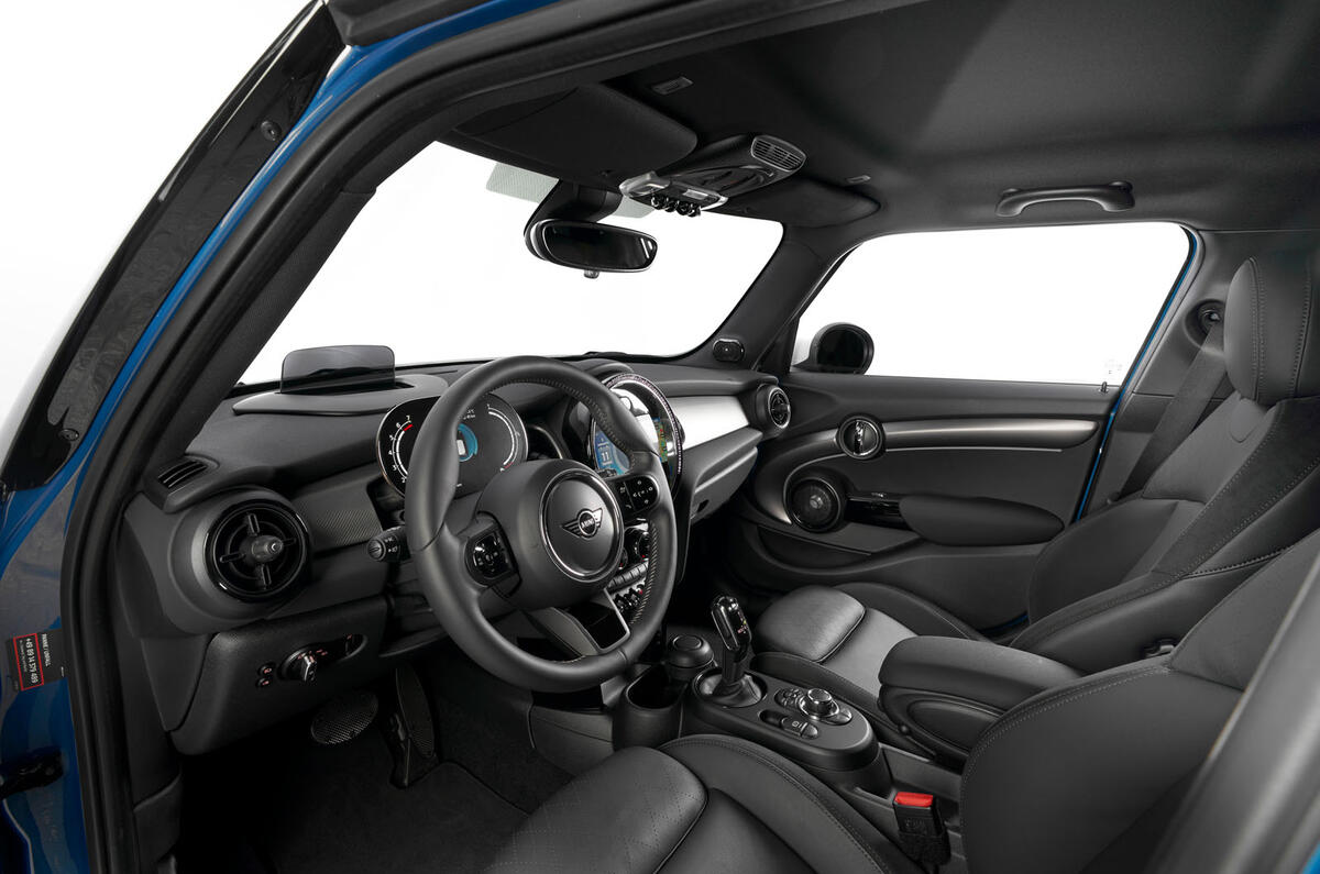 MINI 5 Door Hatch Cooper S Island Blue (1)