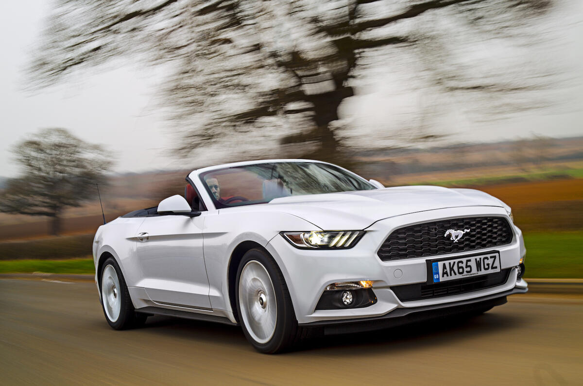 2016 Ford Mustang 5 0 V8 Gt Convertible Uk Review Review