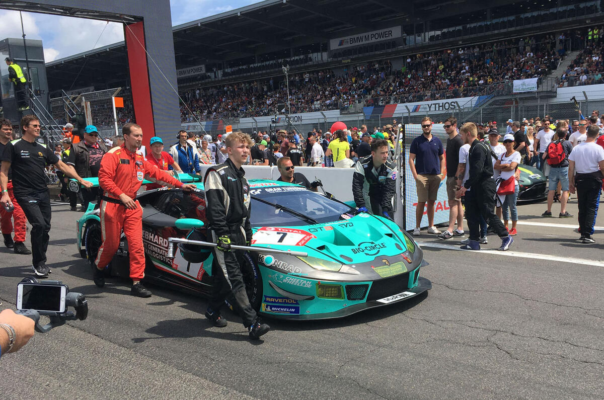 Nurburgring 24hrs 2019 - grid walk