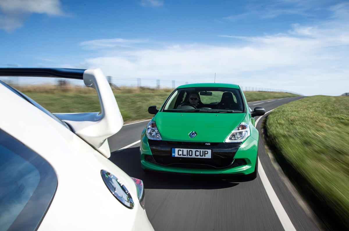 Suzuki Swift Sport vs Honda Civic Type R Mugen vs Renault Clio Cup 
