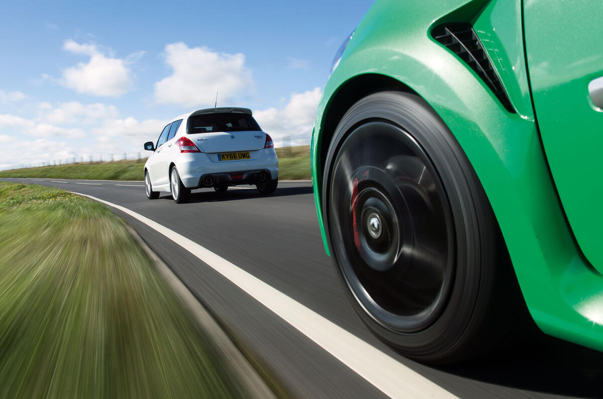 Suzuki Swift Sport vs Honda Civic Type R Mugen vs Renault Clio Cup 