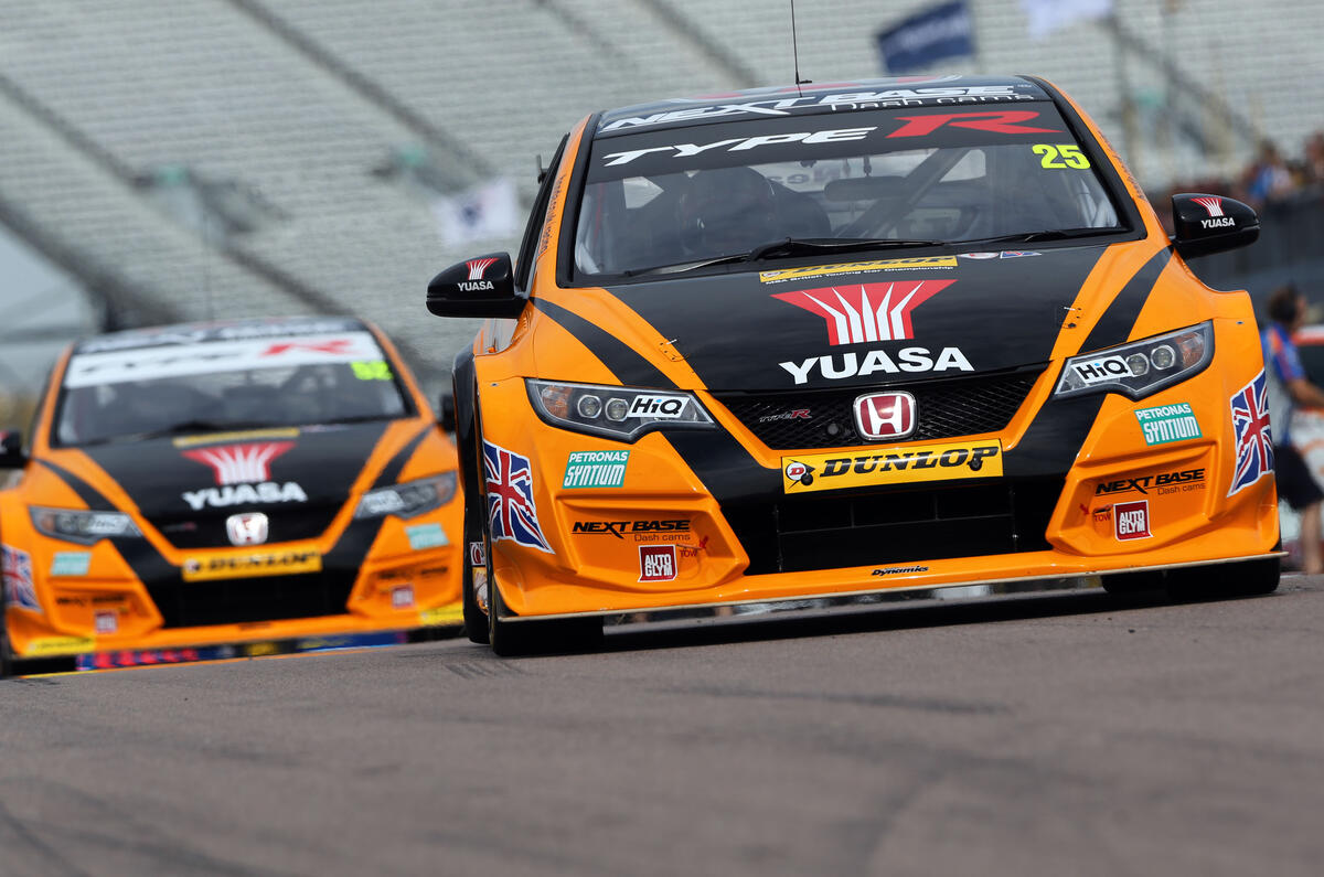 Rockingham BTCC: Tordoff maintains championship lead