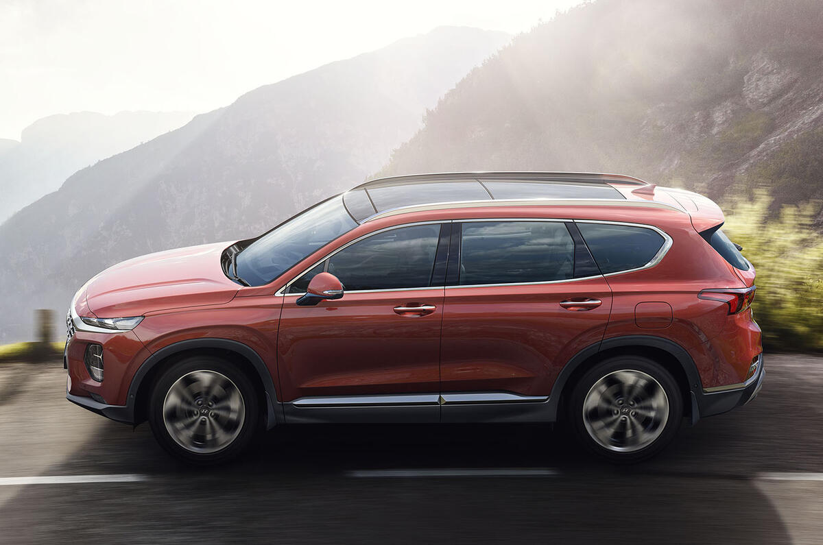 Hyundai Santa Fe Premium 2.2 CRDi 4WD 2018 review | Autocar