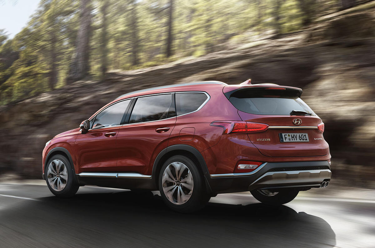 Hyundai Santa Fe Premium 2 2 Crdi 4wd 2018 Review Autocar