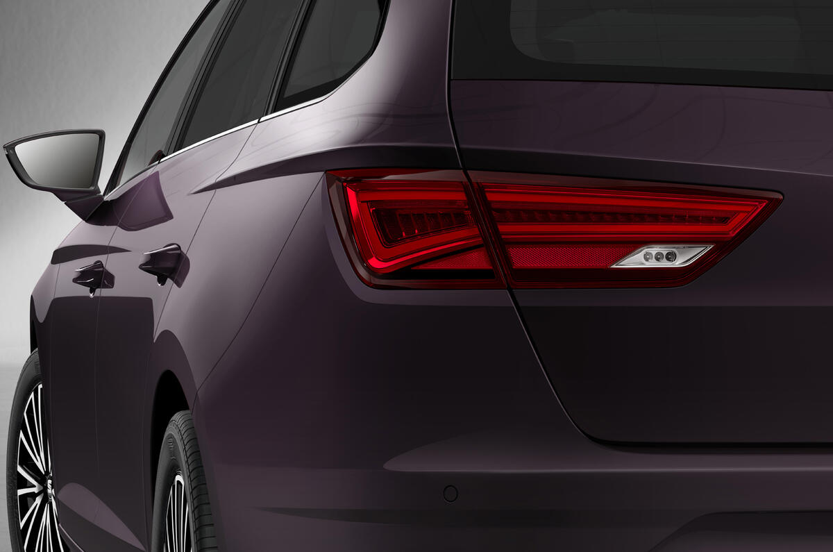 17 Seat Leon Facelift Revealed Autocar