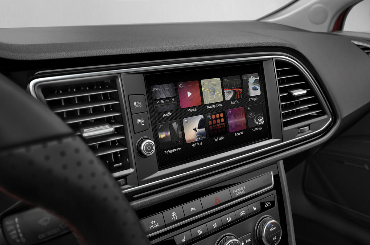 17 Seat Leon Facelift Revealed Autocar