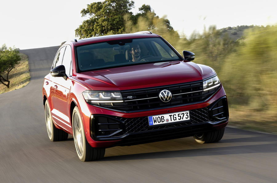 New Volkswagen Touareg front lead