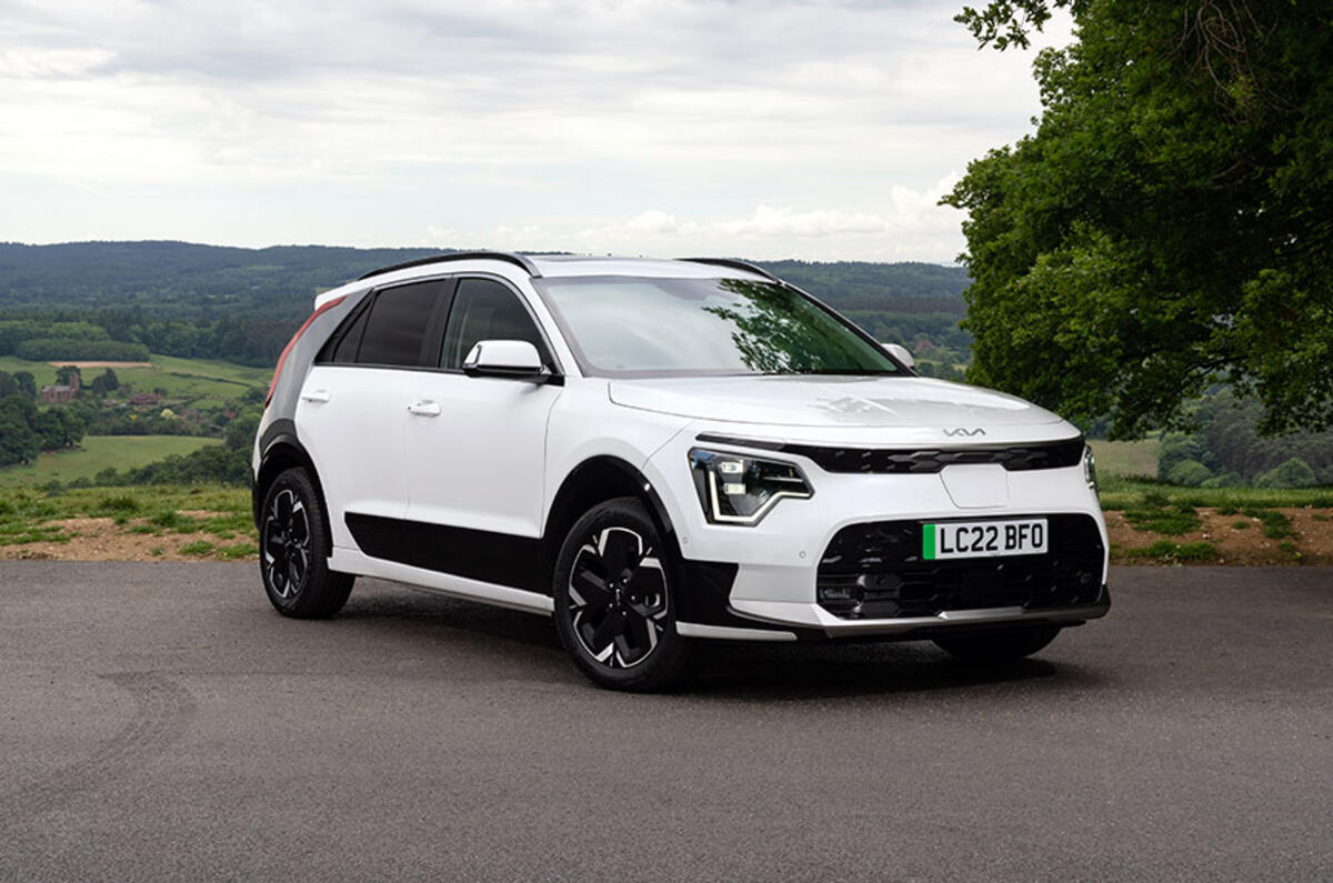 The new Kia Niro three company cars in one, from hybrid to electric