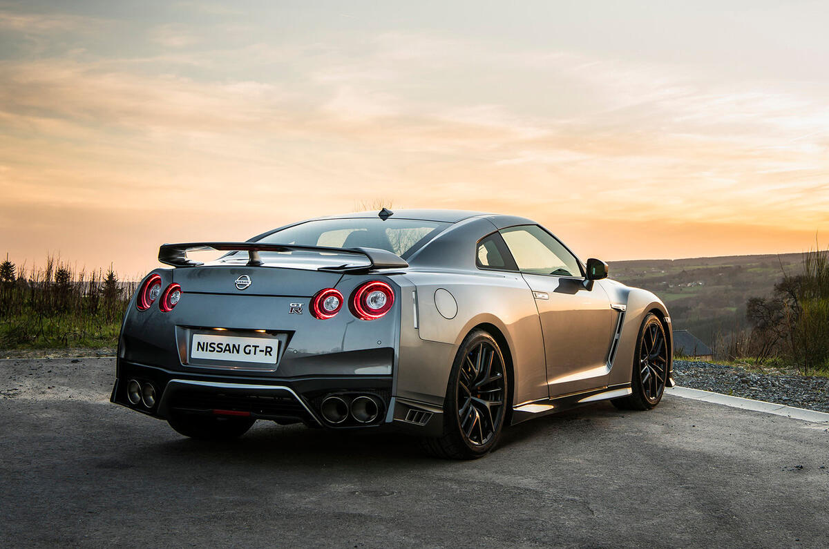 2016 Nissan GT-R