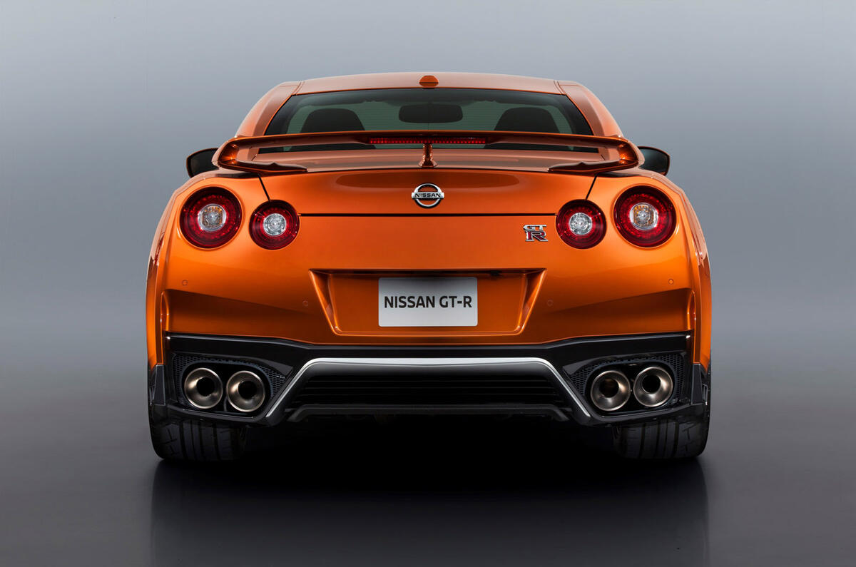 2017 Nissan GT-R