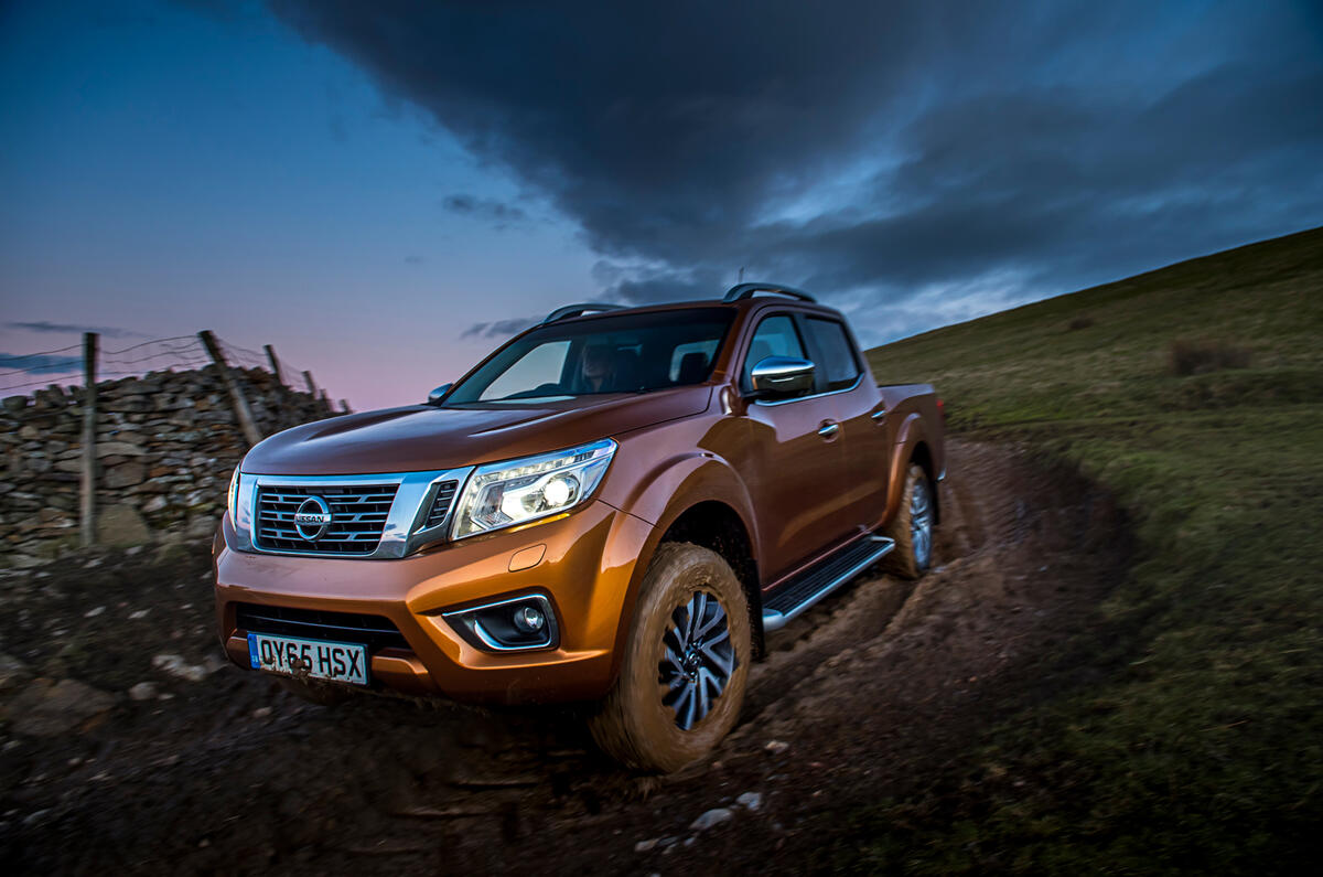 16 Nissan Navara Np300 Review Autocar