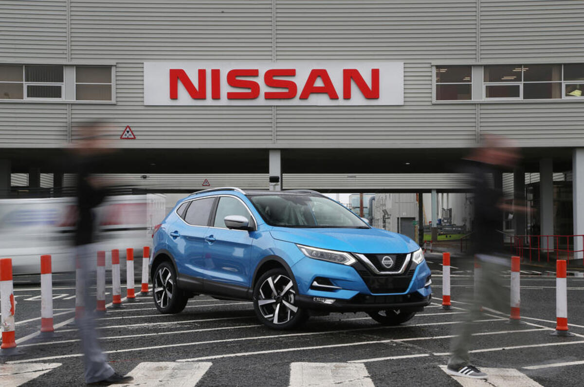 nissan sunderland plant with nissan qashqai mk2