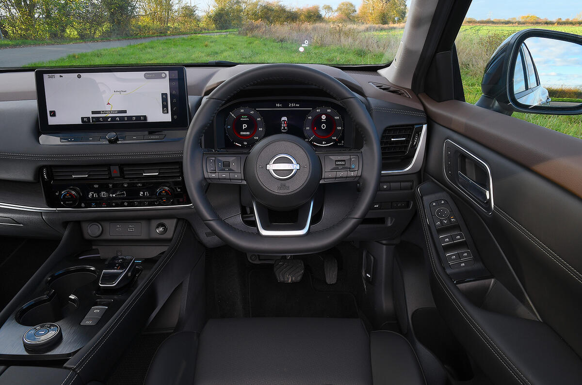 nissan x trail 06 dashboard 0