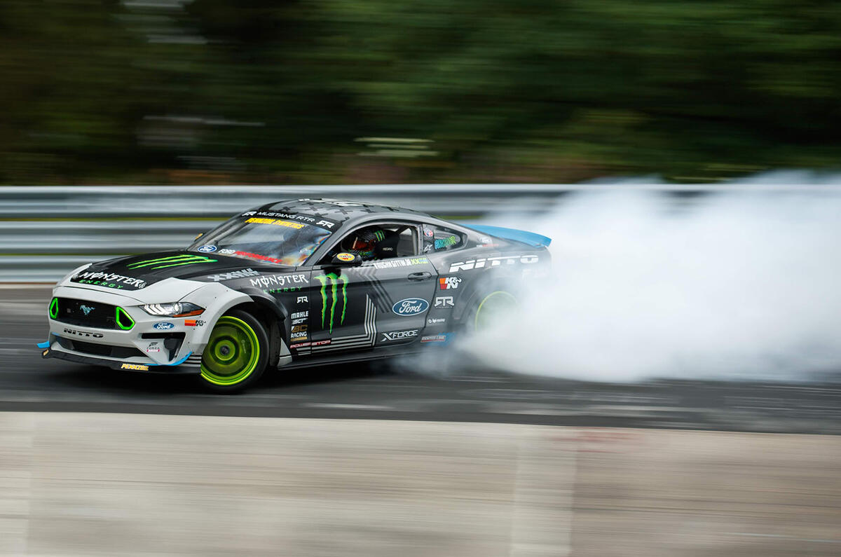 900bhp Ford Mustang RTR is first to drift around the Nurburgring