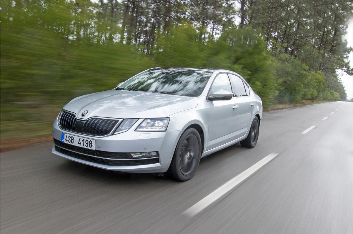 17 Skoda Octavia 1 6 Tdi Se L Review Autocar
