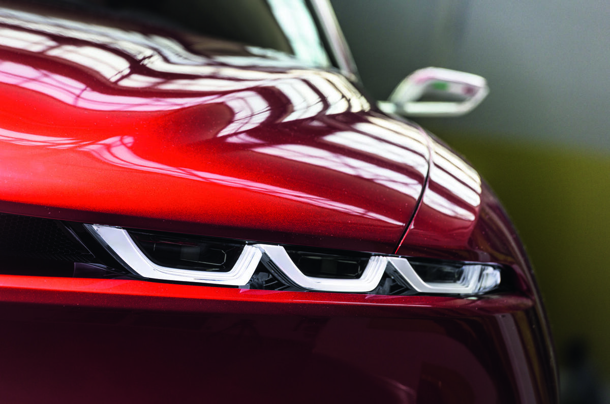 Alfa Romeo Tonale concept - headlight