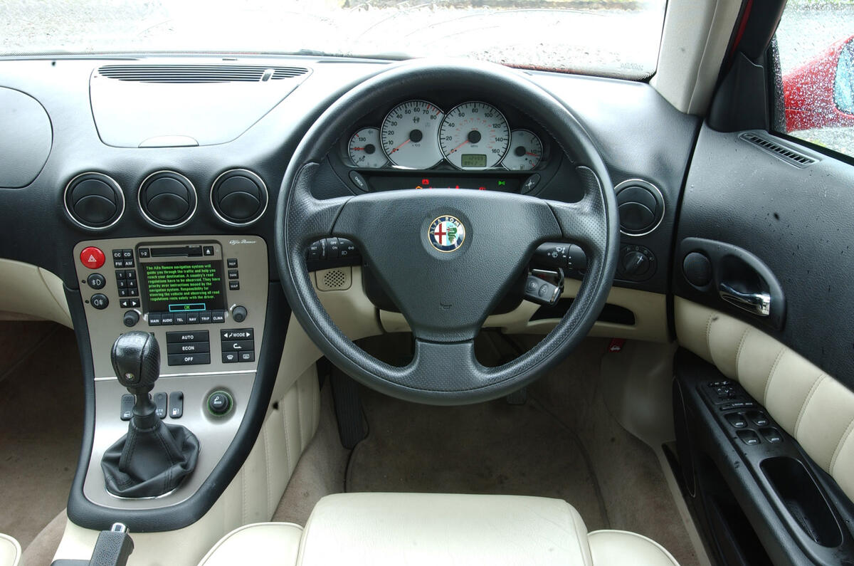  Alfa Romeo 166 