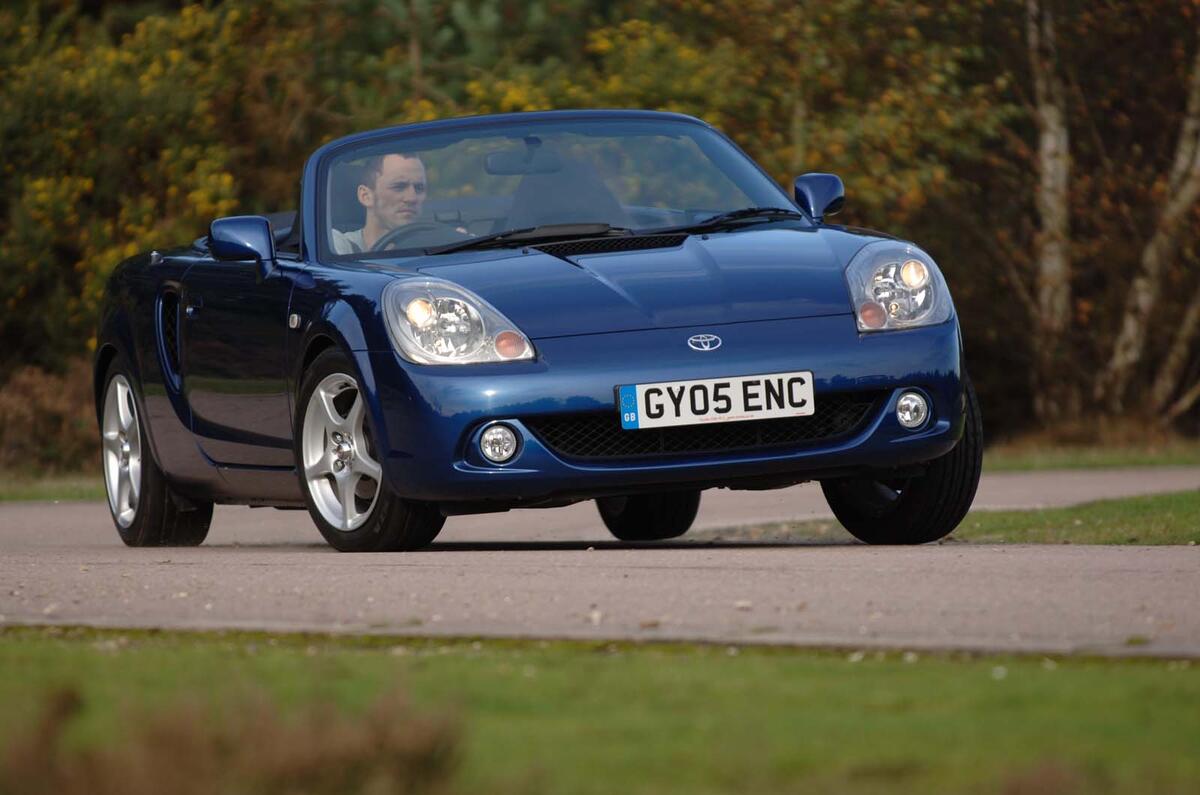 Toyota MR2