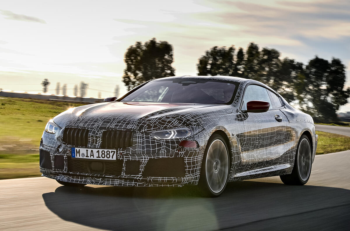 BMW 8 Series: official camouflage pictures and video released
