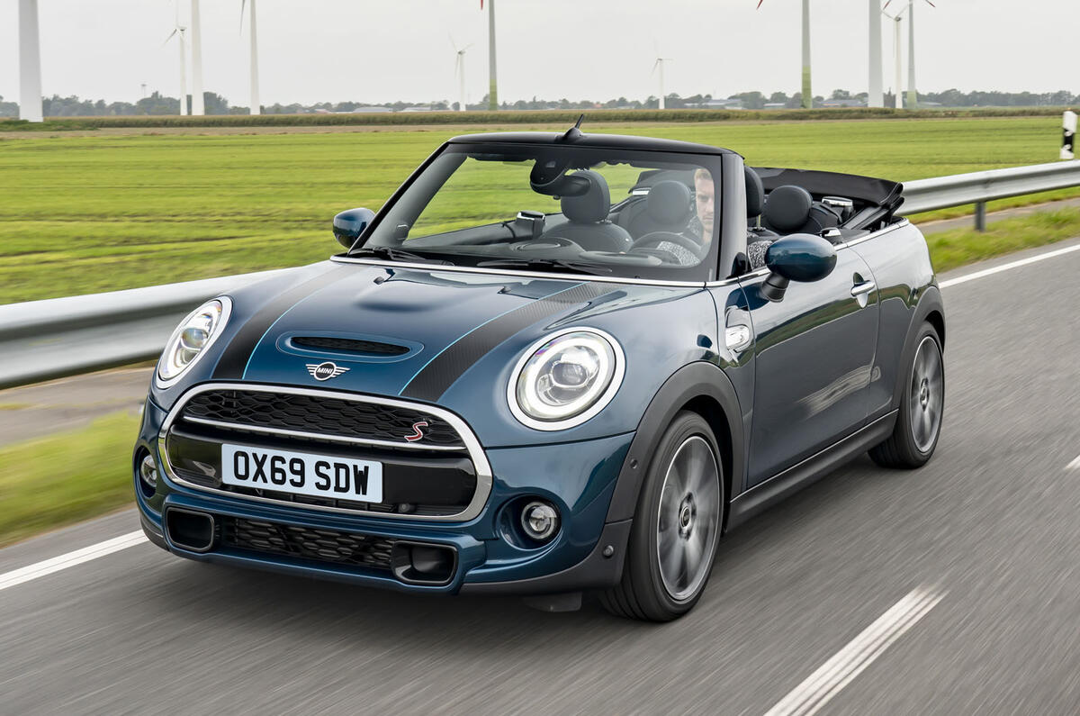 2020 Mini Cooper S Convertible Sidewalk edition