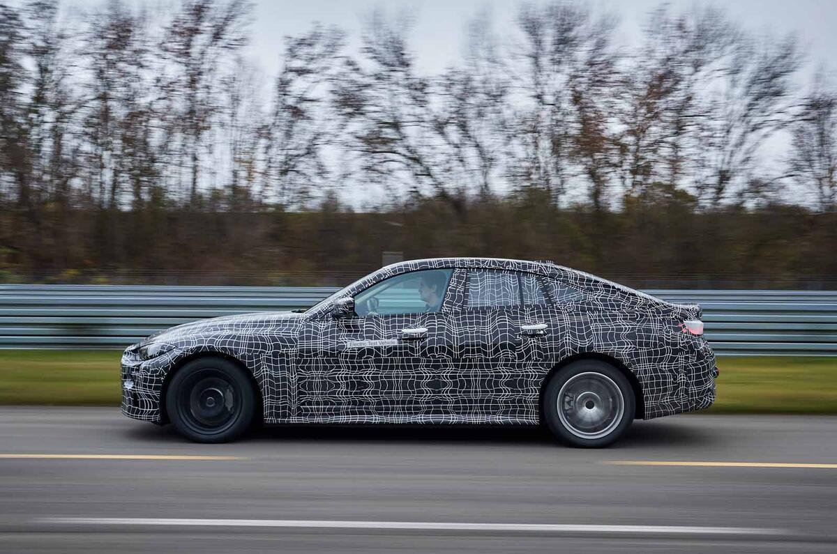 BMW i4 side
