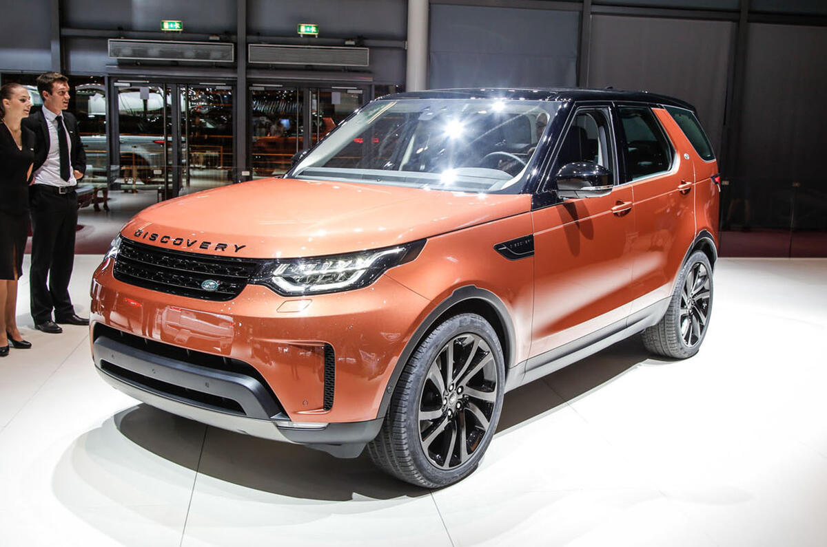 Land Rover Discovery at the Paris motor show 2016 - show report and gallery