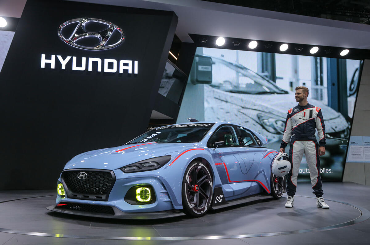 Hyundai RN30 concept at the Paris motor show 2016 - show report and gallery