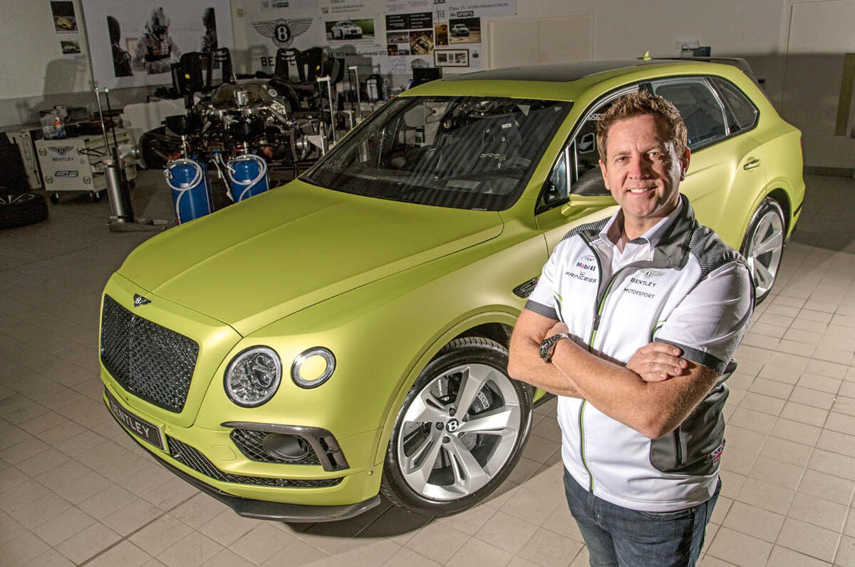 Bentley Bentayga pikes peak