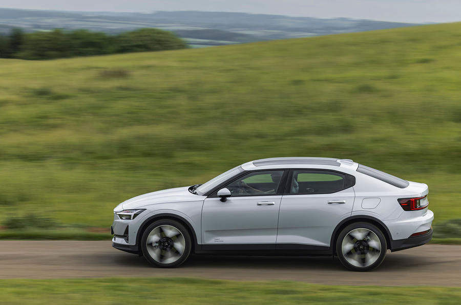 polestar 2 review 2023 02 panning side
