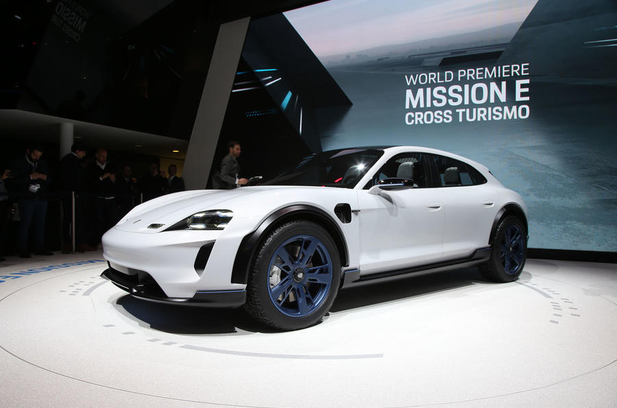Porsche Mission E Cross Turismo previews 2021 production crossover