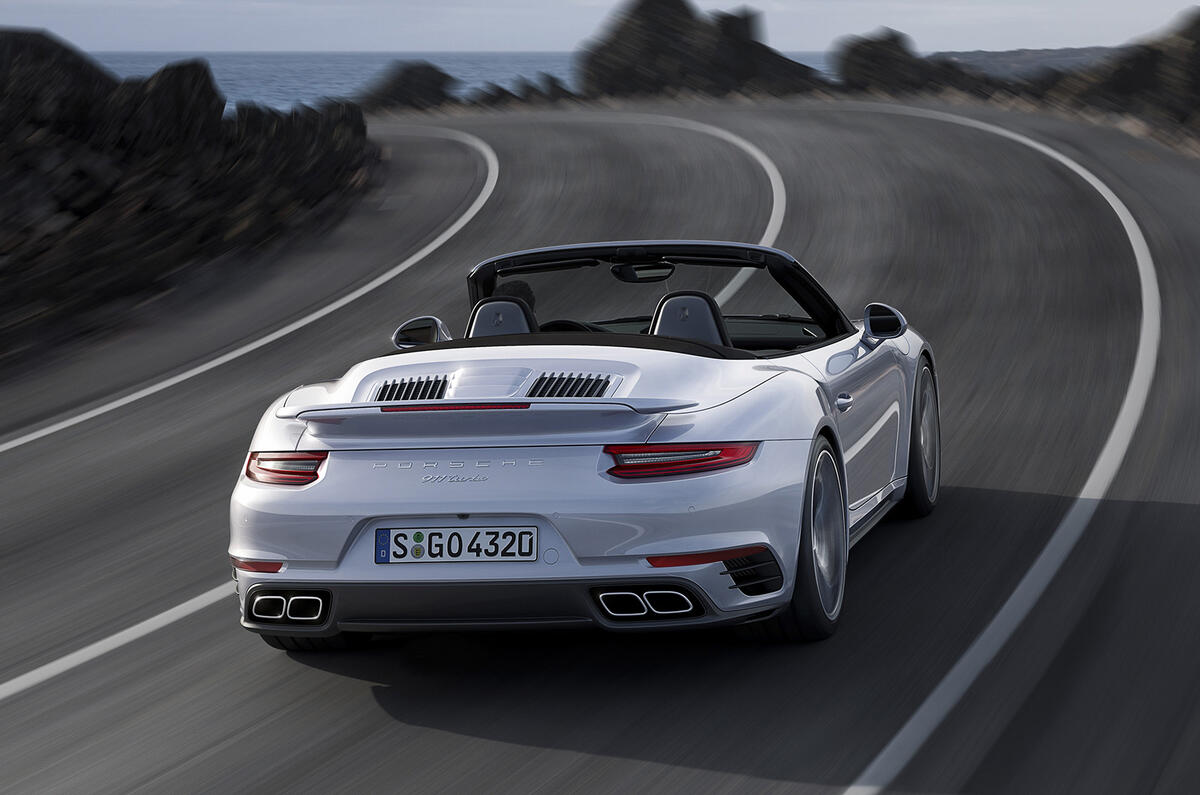 Porsche 334de 911 turboa 0005