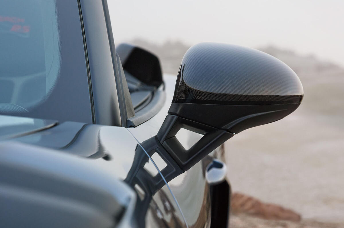 Porsche 718 Spyder GT4 RS 2023 wingmirror detail