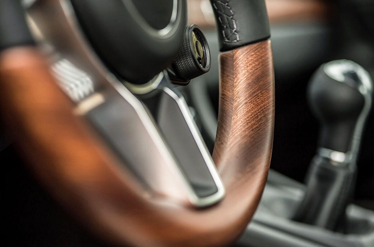 porsche-911-millionth-796.jpg?itok=6SLam