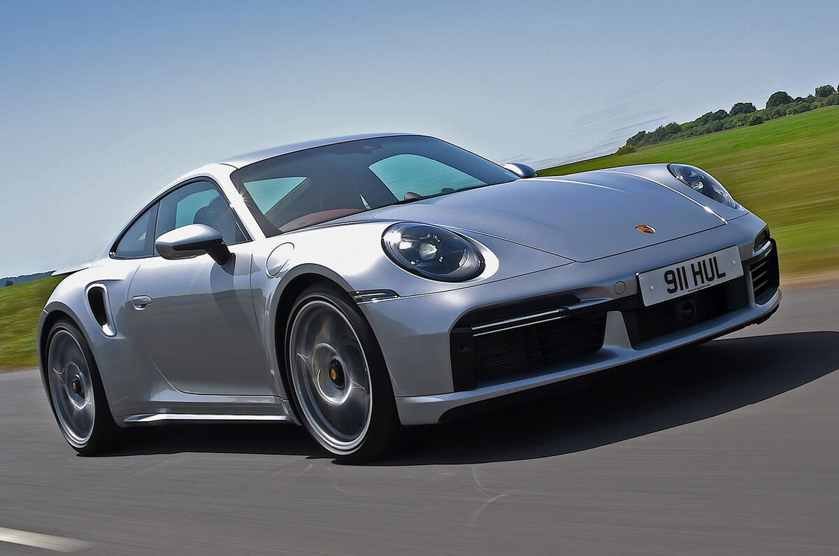 porsche 911 turbo s rt