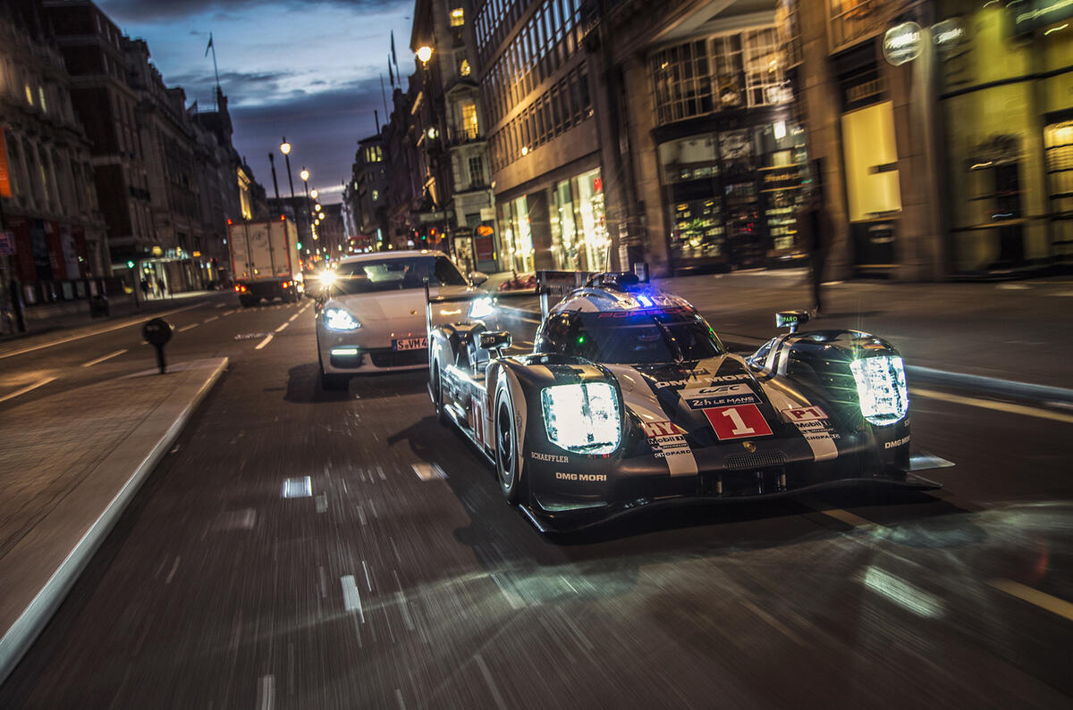 Video - Porsche 919 Hybrid racing car performs London 