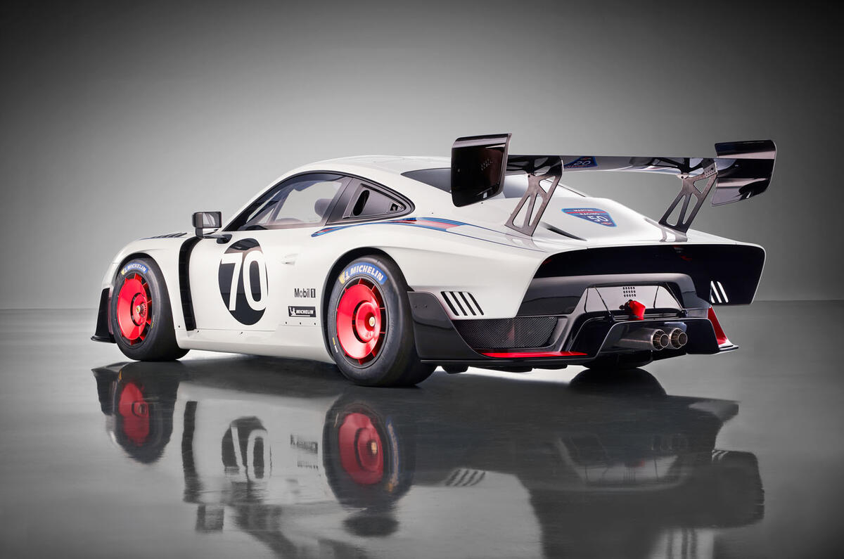 Porsche 935 race car 2018 reveal hero rear