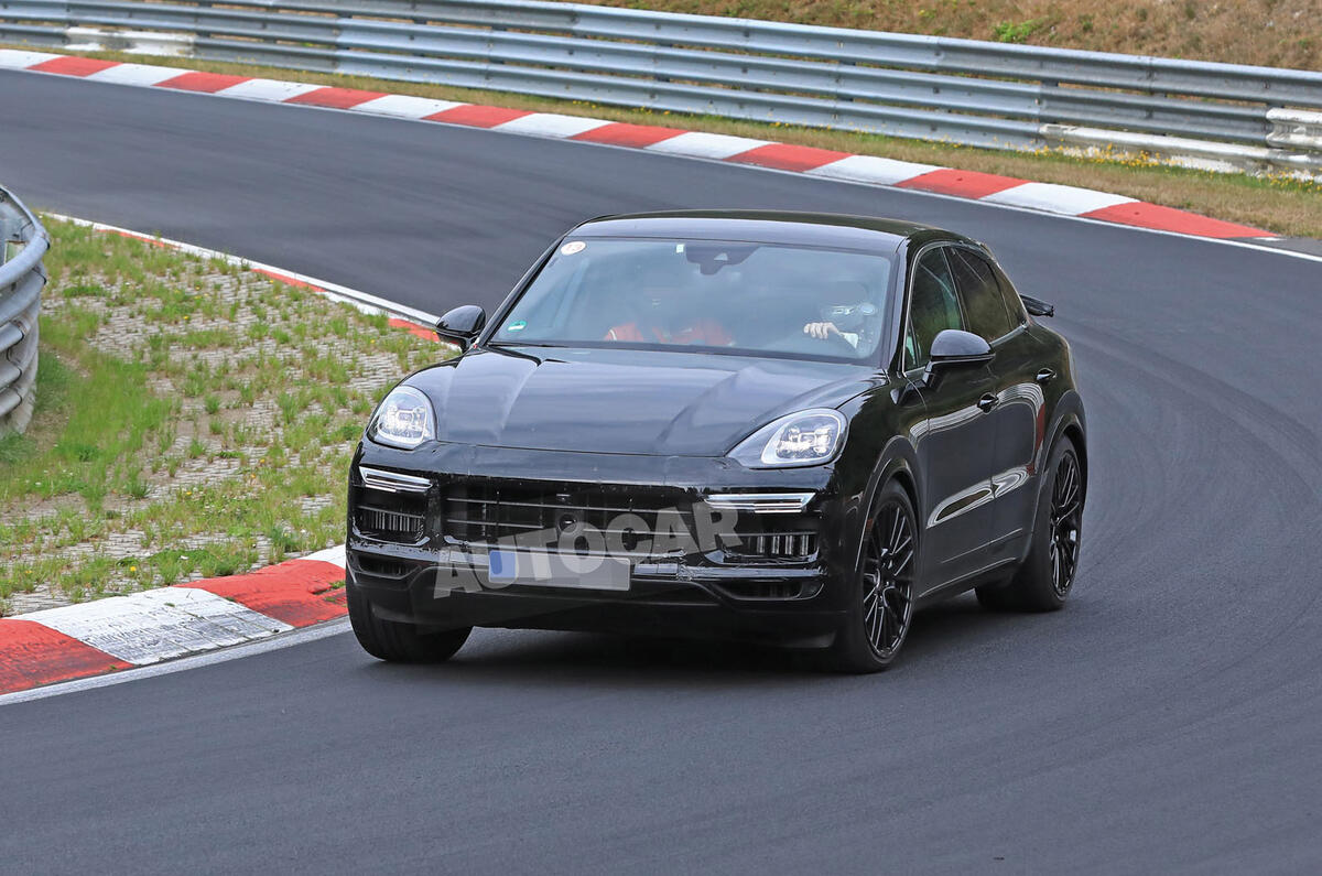 Porsche Cayenne Coupe 2019 spies Nurburgring active rear spoiler 7