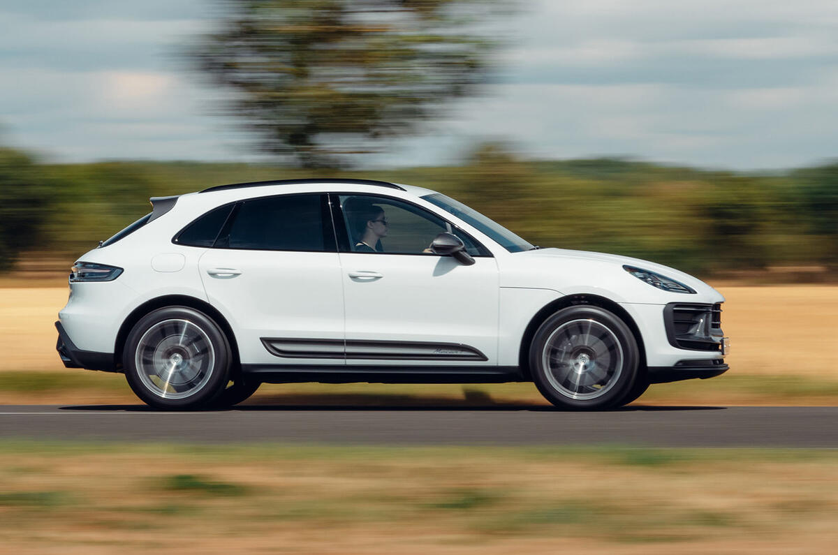 porsche macan t 002 panoramique